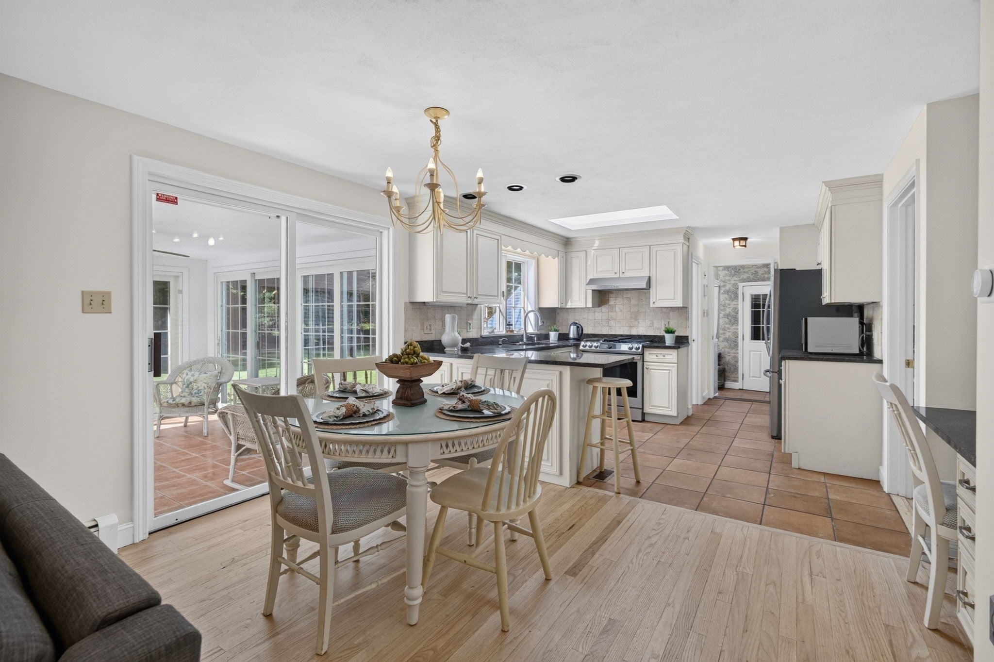 132 Brentwood Cir, North Andover, MA, 132 Brentwood Cir, North Andover, MA Photo #9