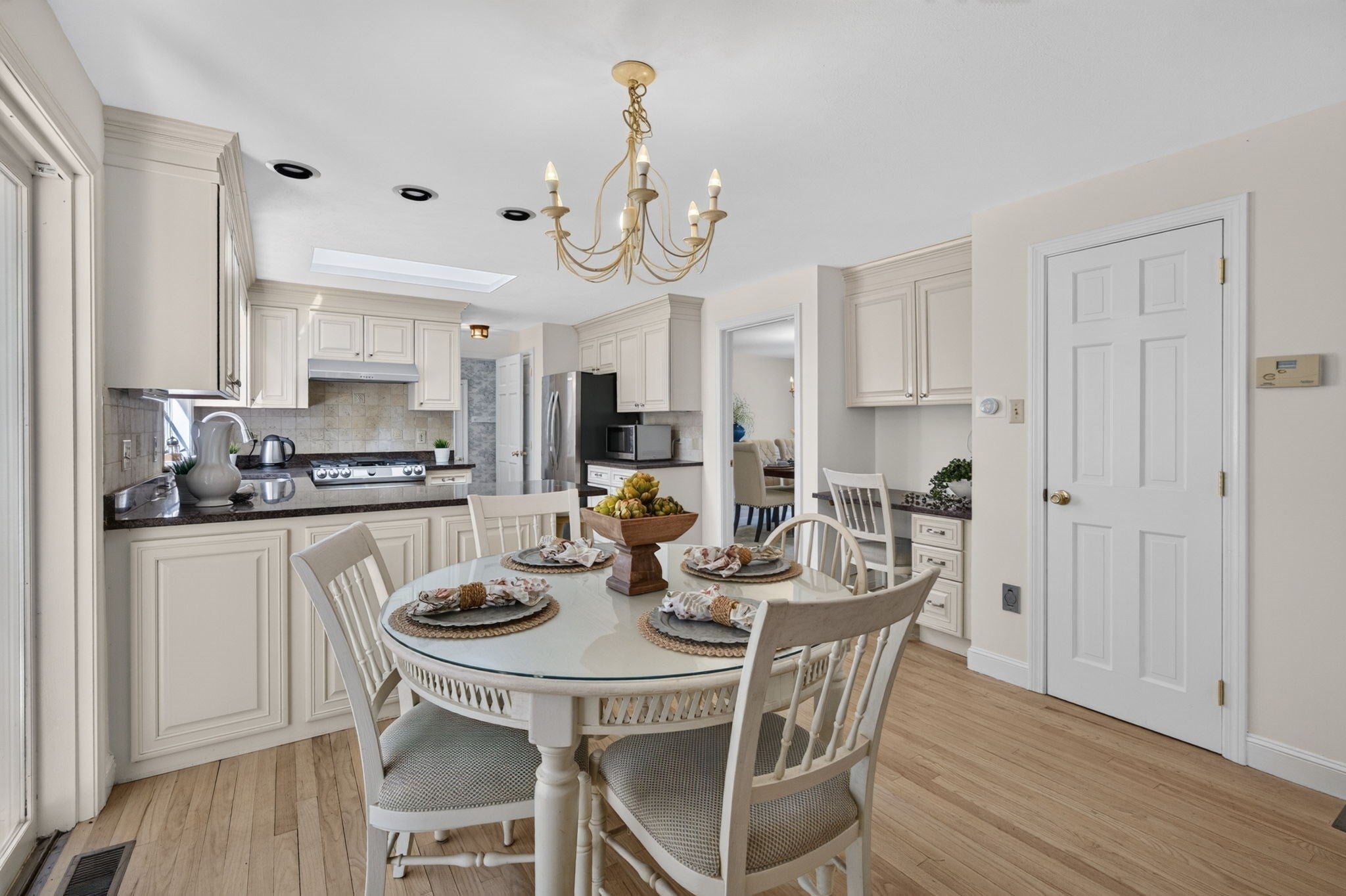 132 Brentwood Cir, North Andover, MA, 132 Brentwood Cir, North Andover, MA Photo #11