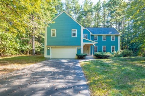 15 Squannacook Dr Groton MA 01450