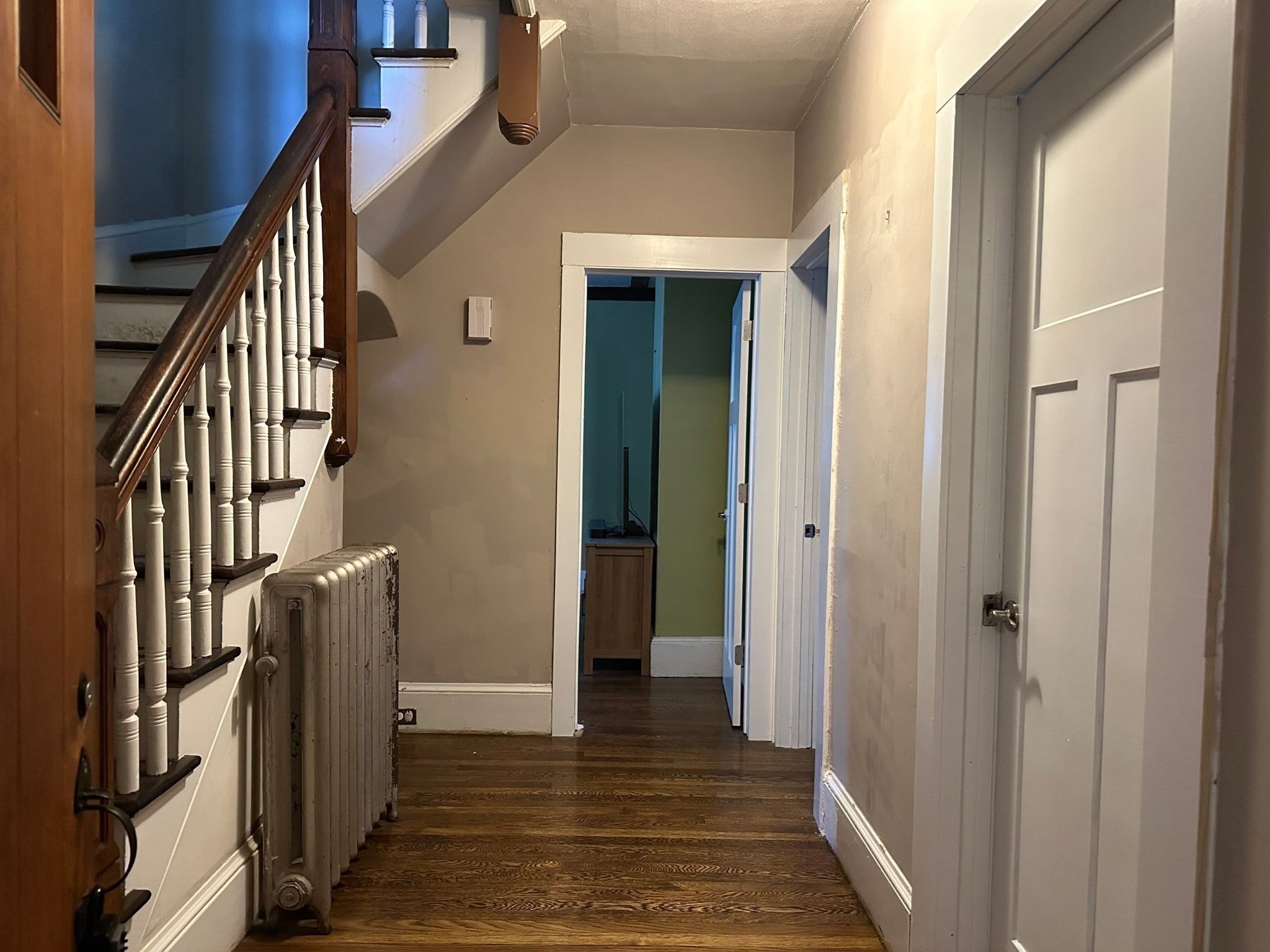 434 Pleasant St, Holyoke, MA Photo #9