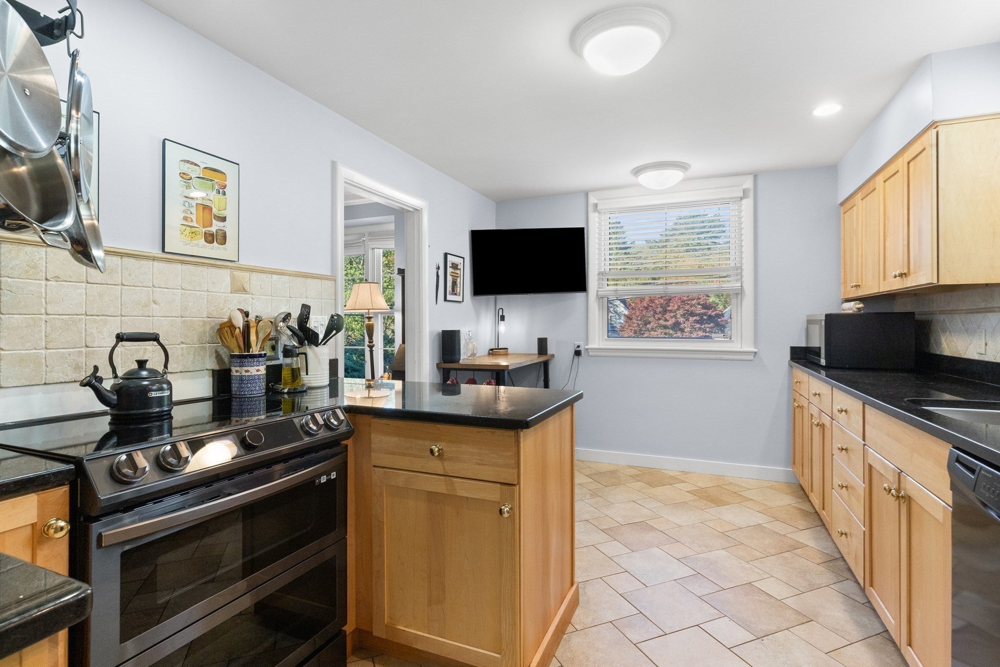 335 Essex Ave, Gloucester, MA, 335 Essex Ave, Gloucester, MA Photo #24