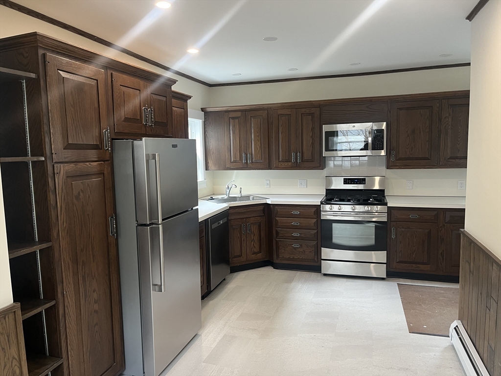 69 Berwick St #1, Belmont, MA, 69 Berwick St #1, Belmont, MA Photo #3