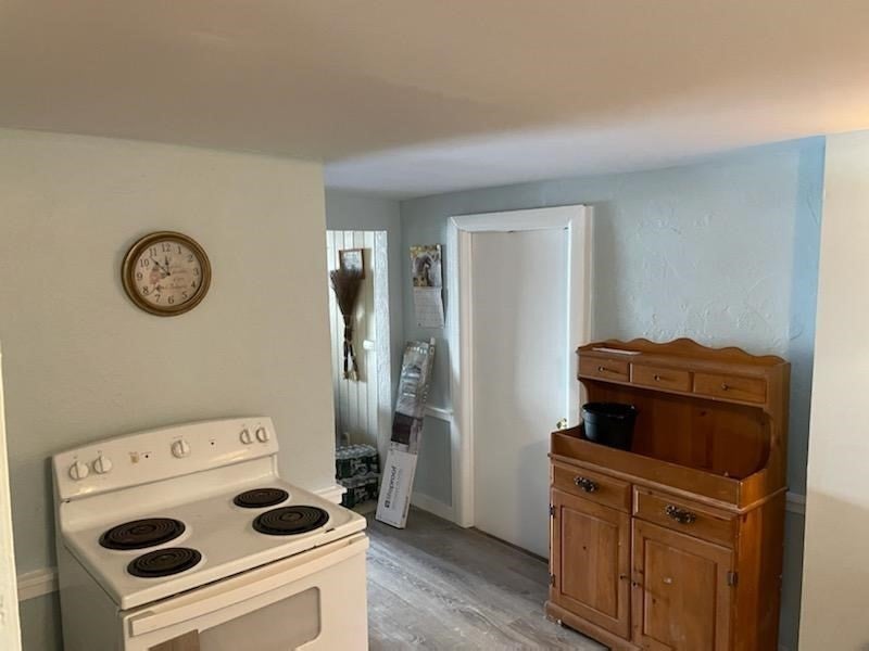4 - 6 Sutton Road, Millbury, MA, 4 - 6 Sutton Road, Millbury, MA Photo #6