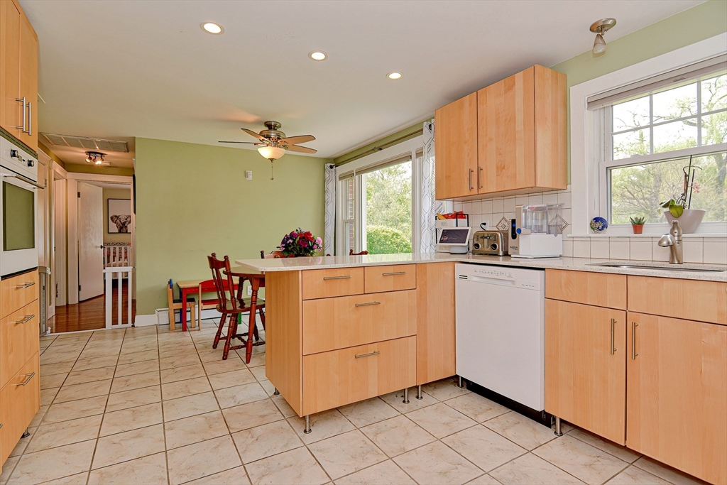 106 Mishawum Rd