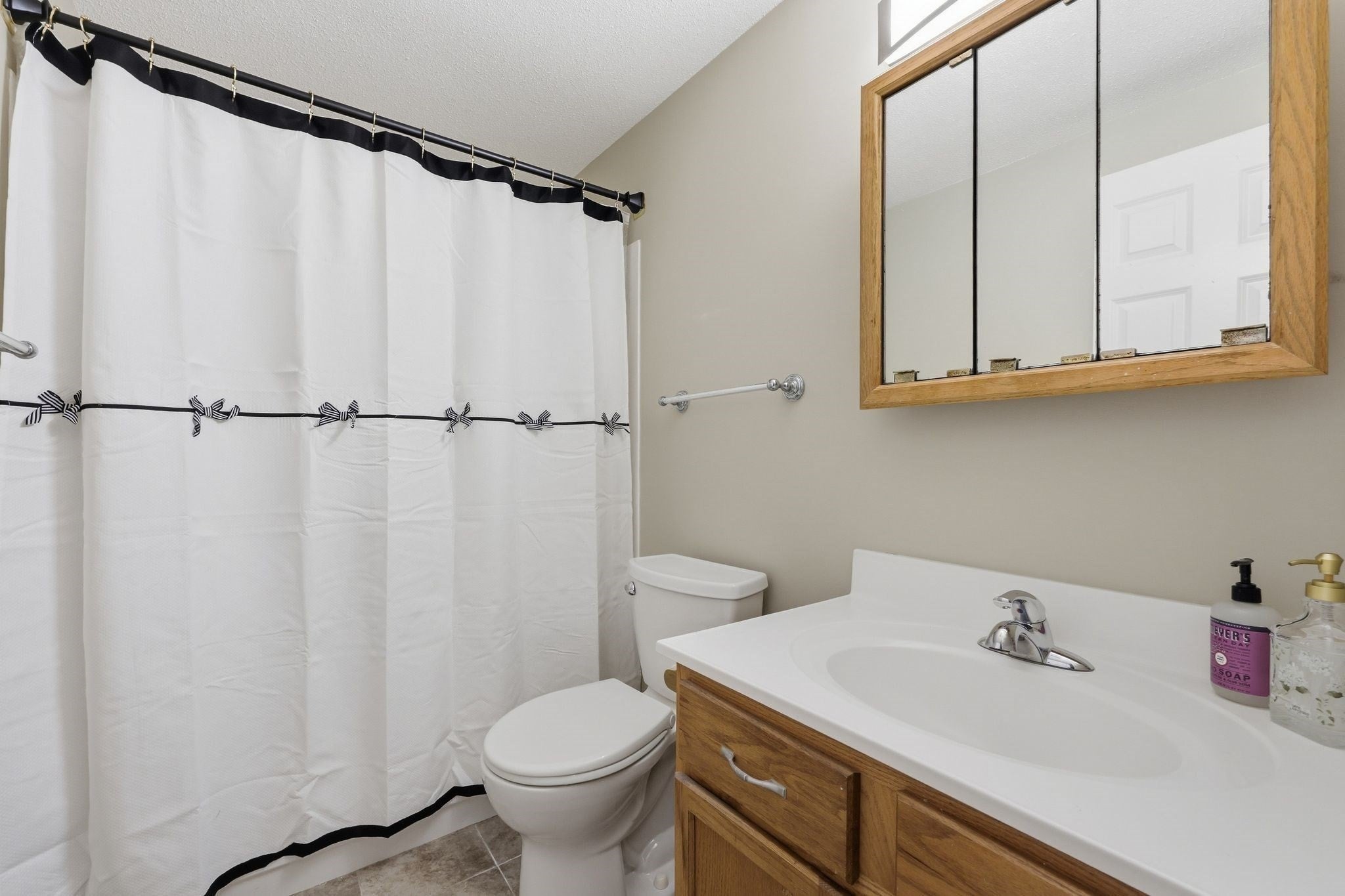 5 Maple Crest Circle #E, Holyoke, MA, 5 Maple Crest Circle #E, Holyoke, MA Photo #24