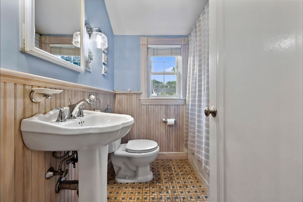 18 Beaver St, Waltham, MA, 18 Beaver St, Waltham, MA Photo #20