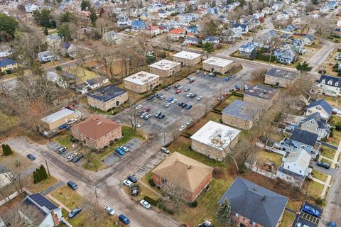 Photo of 69 W Elm Ter #1, Brockton, MA 02301 (MLS # 73484907)