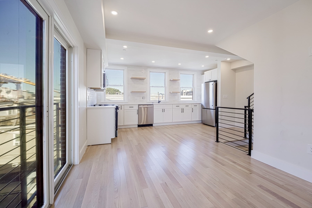 59 Gove St. 4