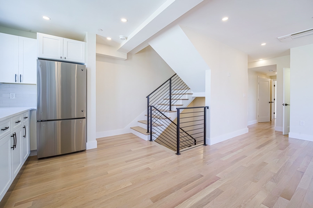 59 Gove St. 4
