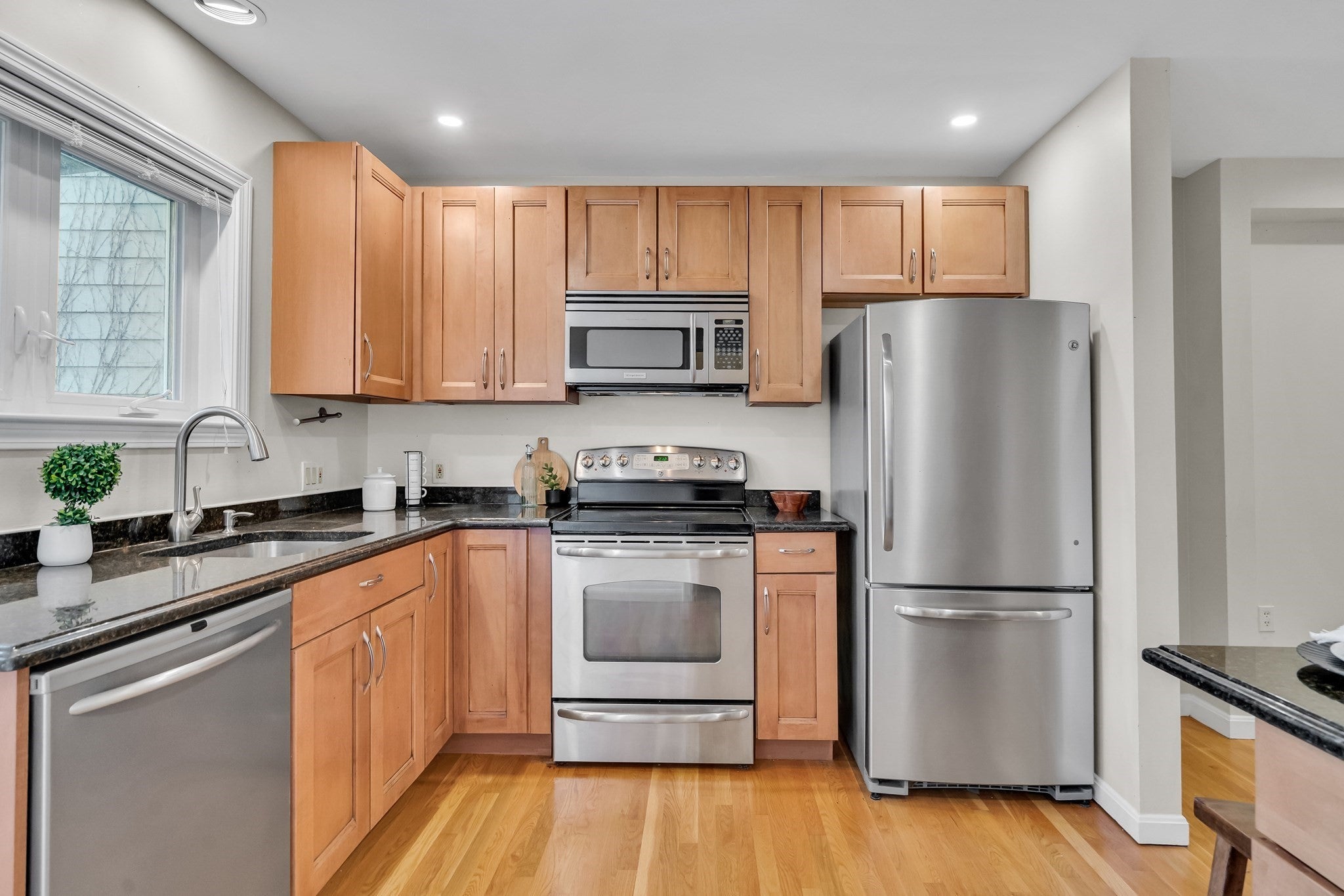 27 Lopez St #27, Cambridge, MA Photo #17