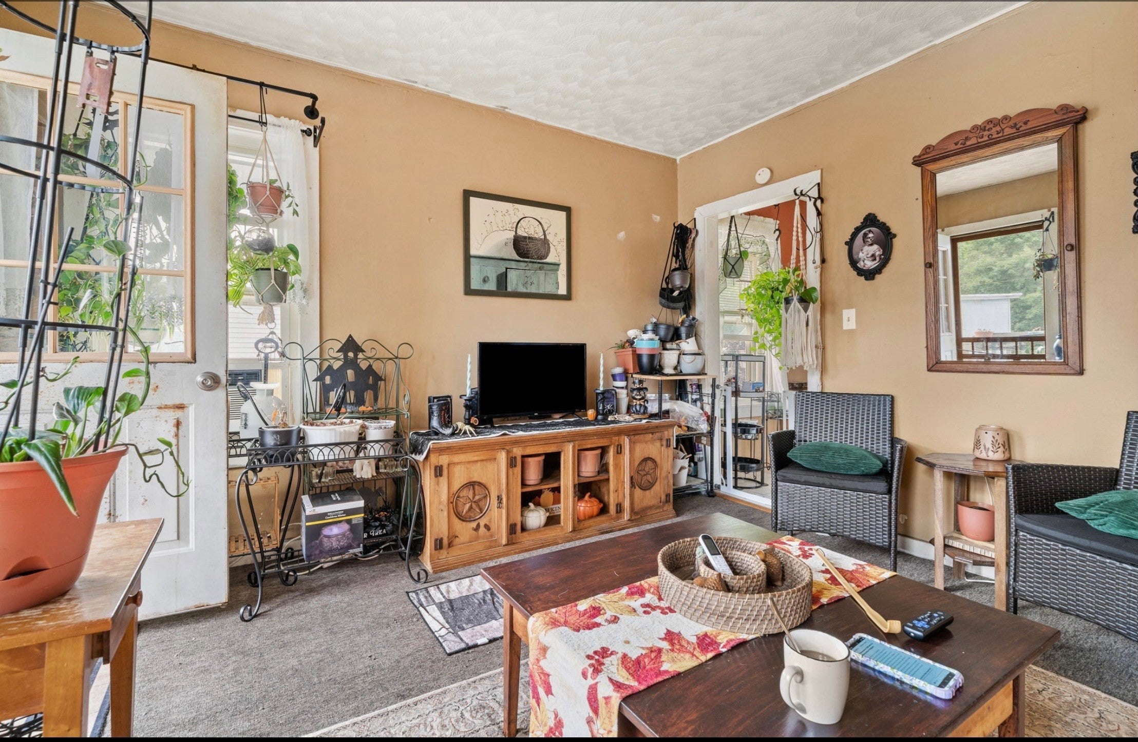 27 Henry ST, Southbridge, MA, 27 Henry ST, Southbridge, MA Photo #11
