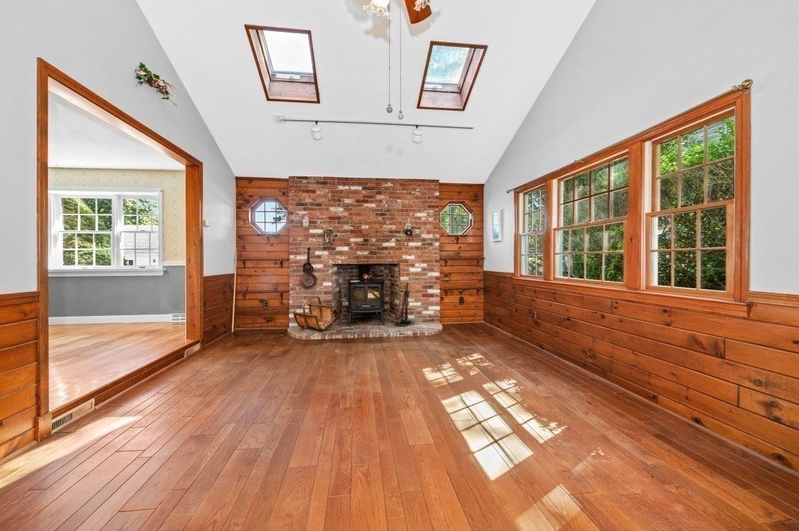 78 Spring View Dr, Lynn, MA, 78 Spring View Dr, Lynn, MA Photo #4