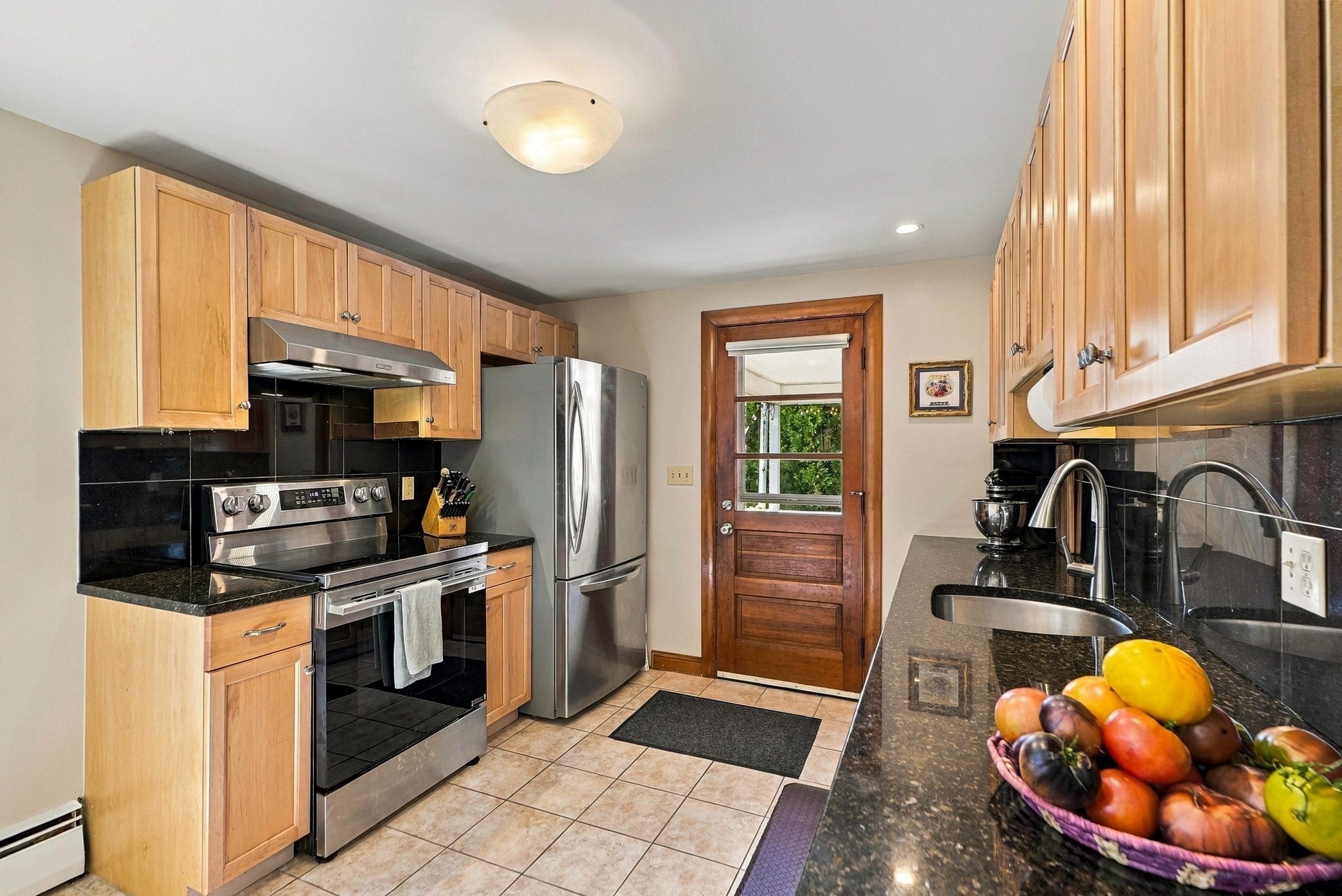 218 Myrtle St, Ashland, MA Photo #11