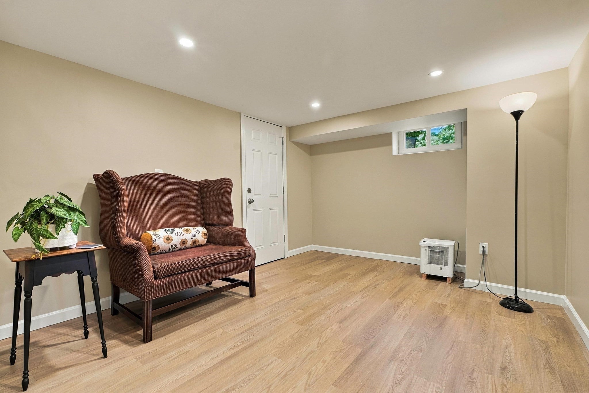 218 Myrtle St, Ashland, MA Photo #31