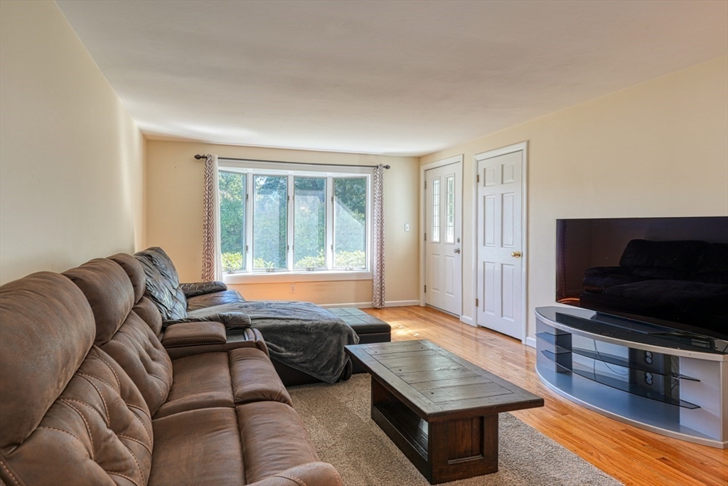 30 Harriman Rd