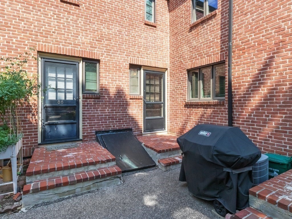 84 Duff Street #84, Watertown, MA Photo #31
