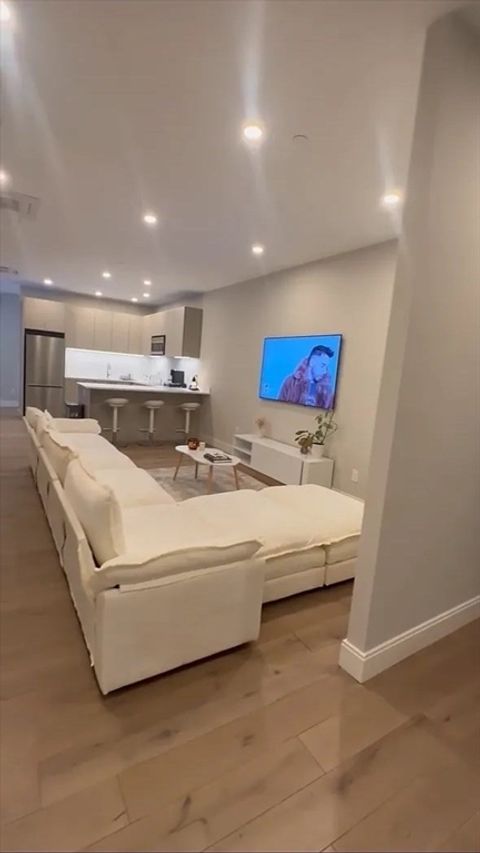 44-46 Temple Place PH Boston MA 02111