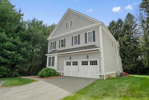 28 Mcintosh Drive Stow MA 01775