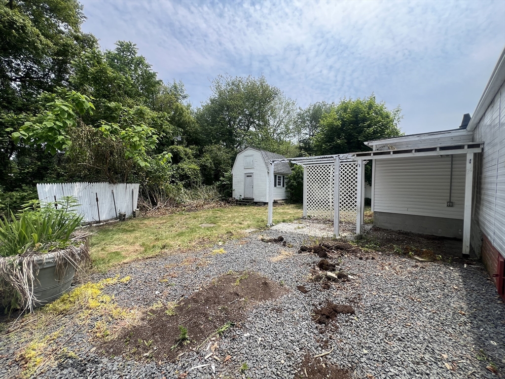 21 Worcester St
