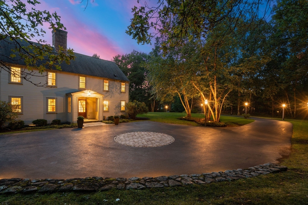 1 Red Oak Dr