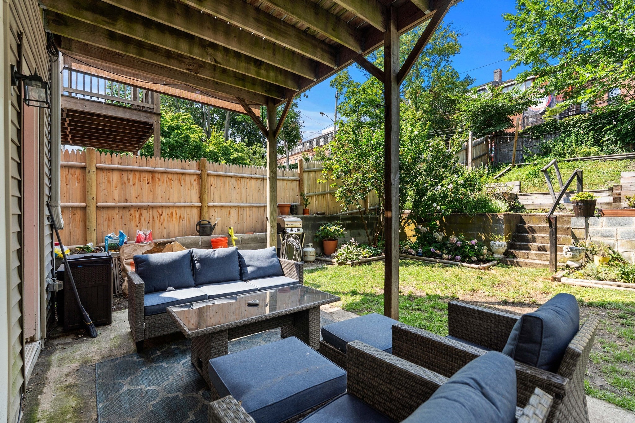 784 East 4th 1