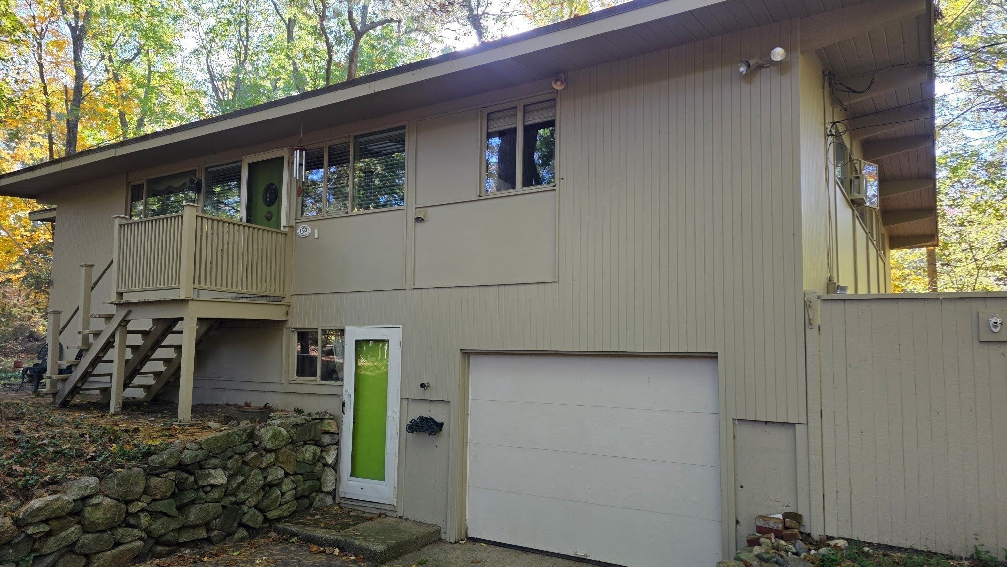 159 Leavitt Street