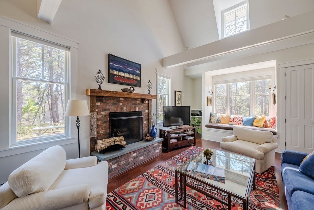 43 South Highland Rd