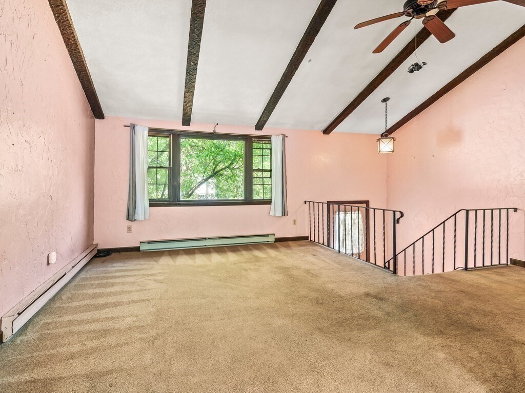 126 Bayberry Rd