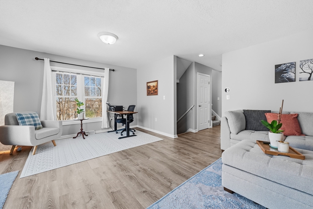 34 Boulderbrook Dr 34