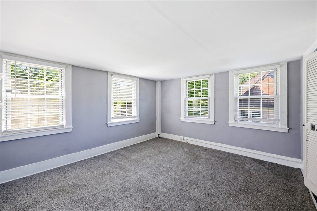1572 Main Rd, Granville, MA Photo #25