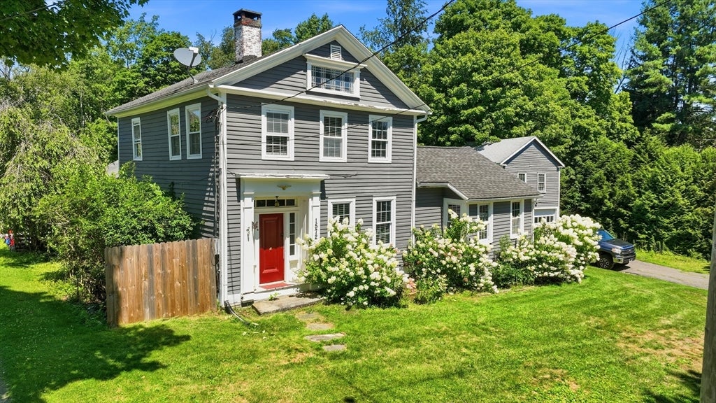 1572 Main Rd, Granville, MA Photo #2