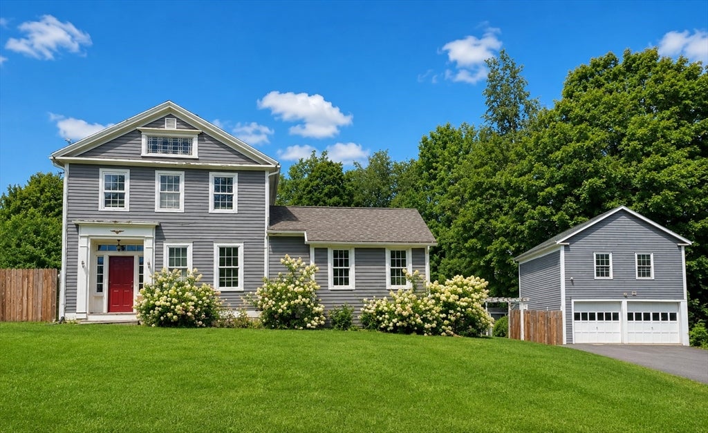 1572 Main Rd, Granville, MA Photo #1