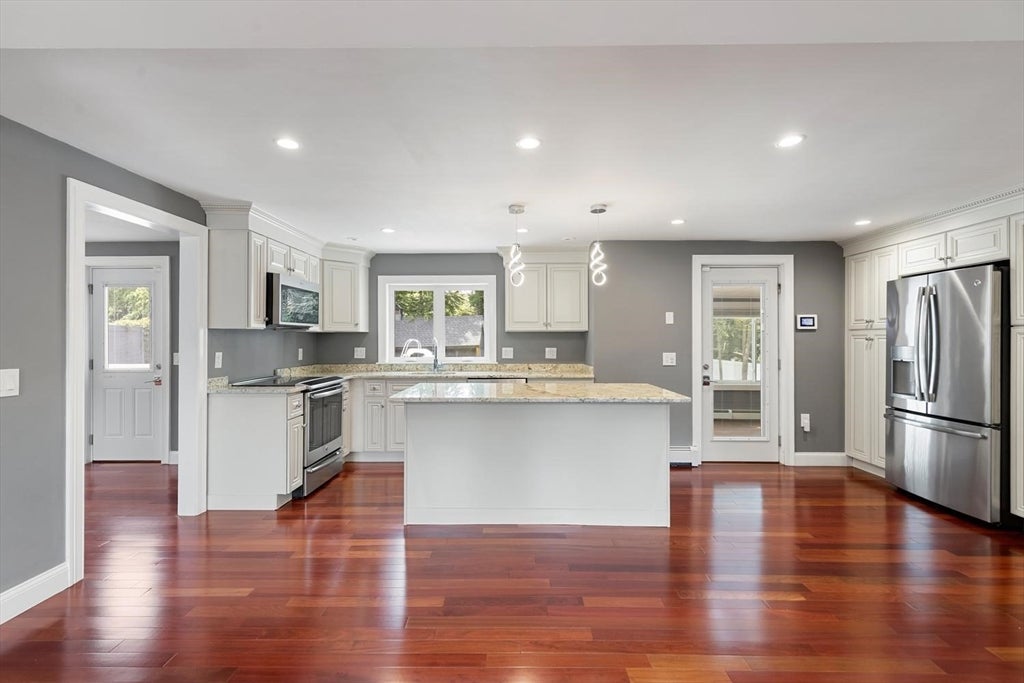 90 Strawberry Lane, Abington, MA, 90 Strawberry Lane, Abington, MA Photo #1