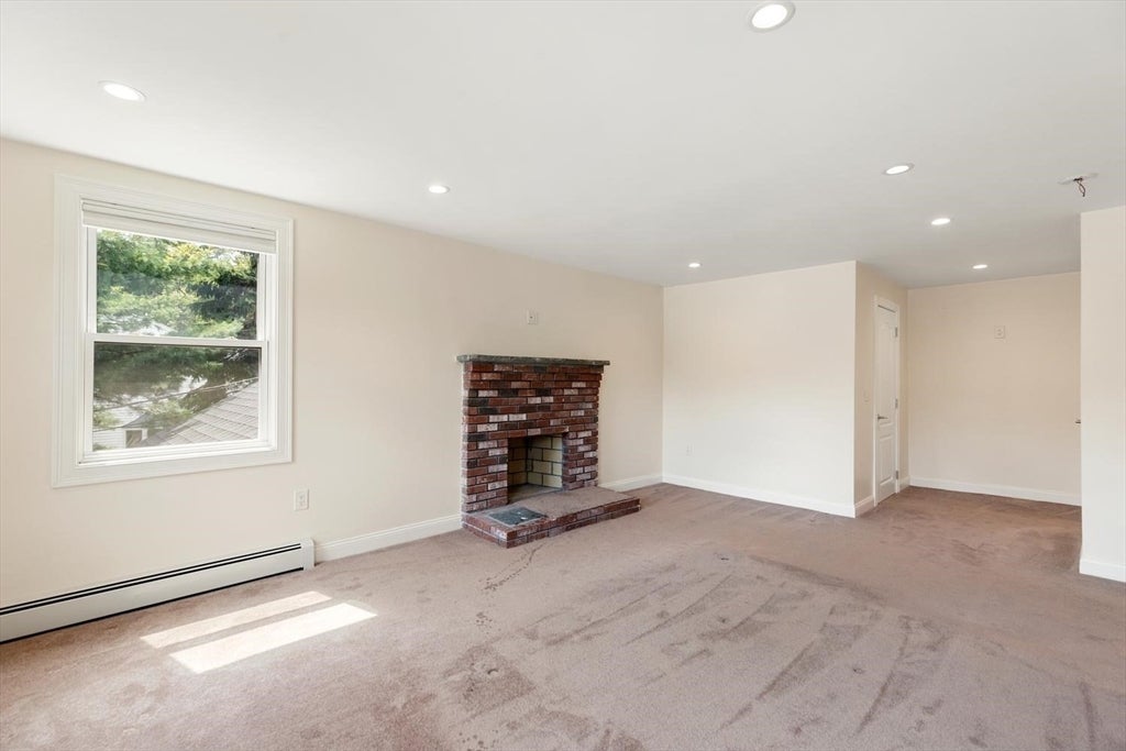 90 Strawberry Lane, Abington, MA, 90 Strawberry Lane, Abington, MA Photo #19