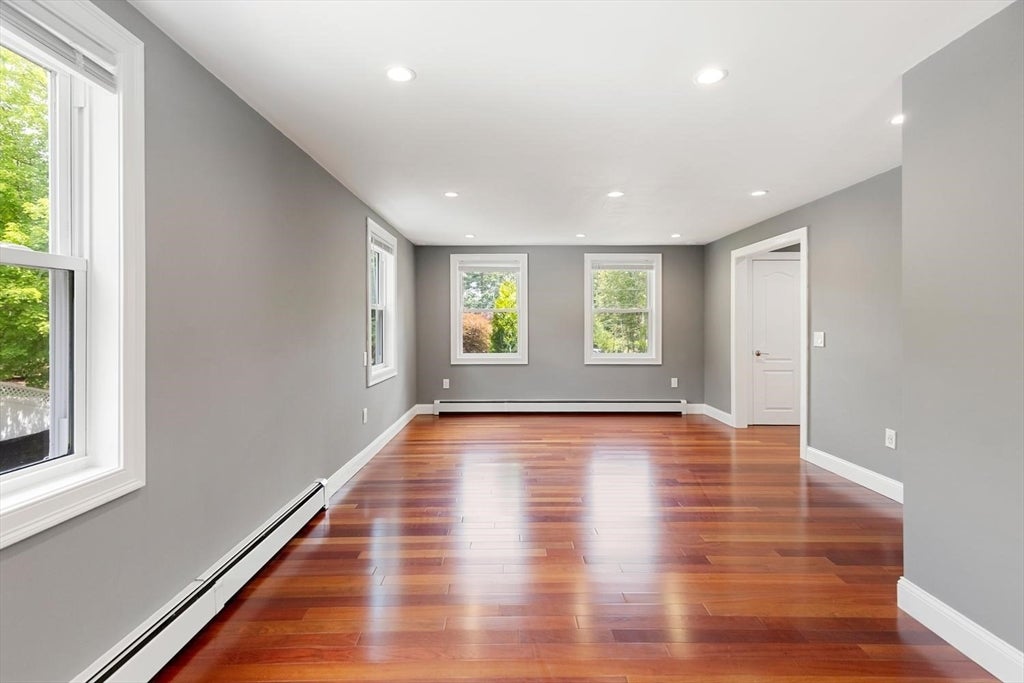 90 Strawberry Lane, Abington, MA, 90 Strawberry Lane, Abington, MA Photo #11