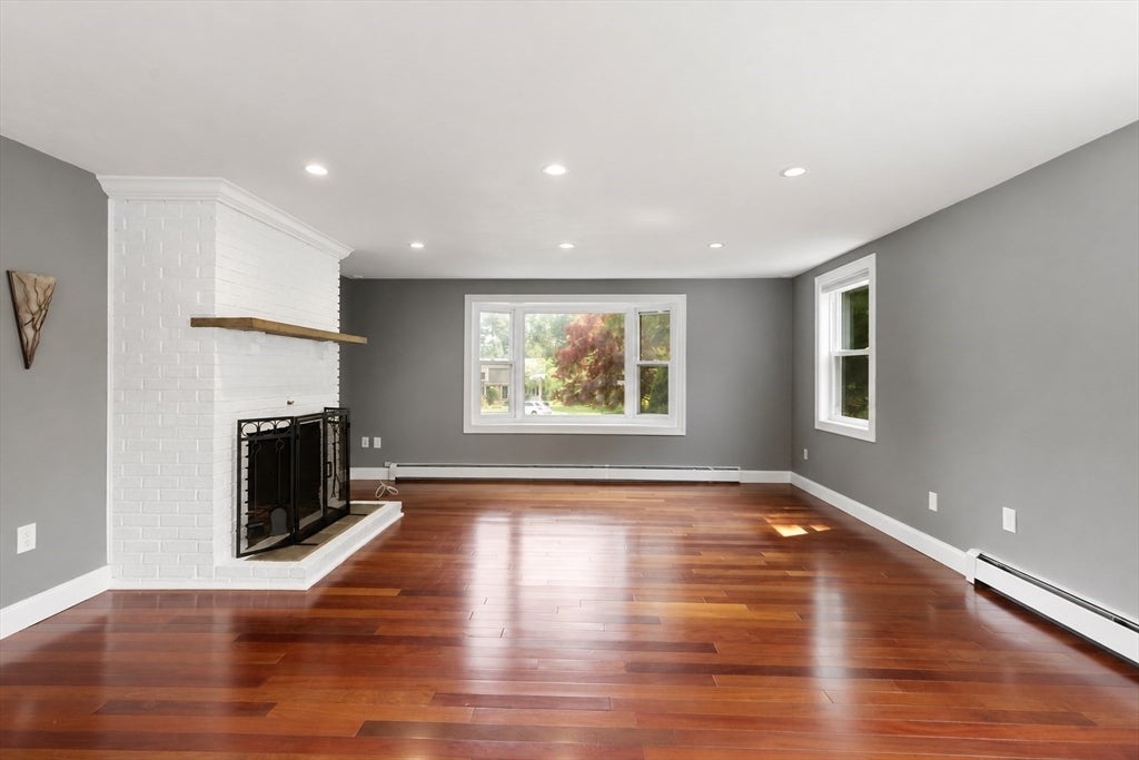 90 Strawberry Lane, Abington, MA, 90 Strawberry Lane, Abington, MA Photo #14