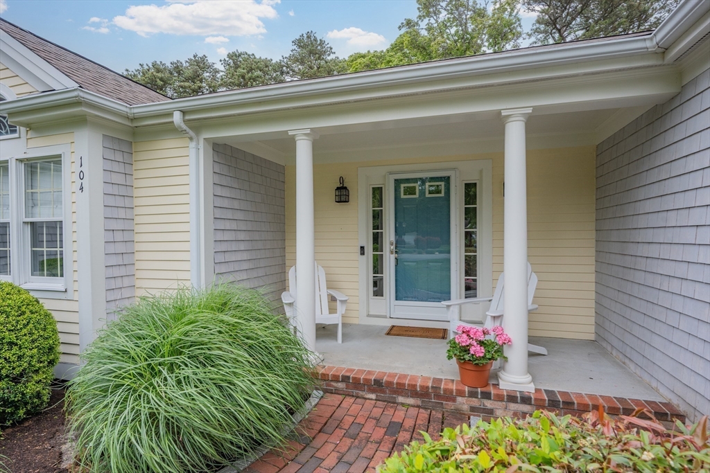 104 Clipper Way