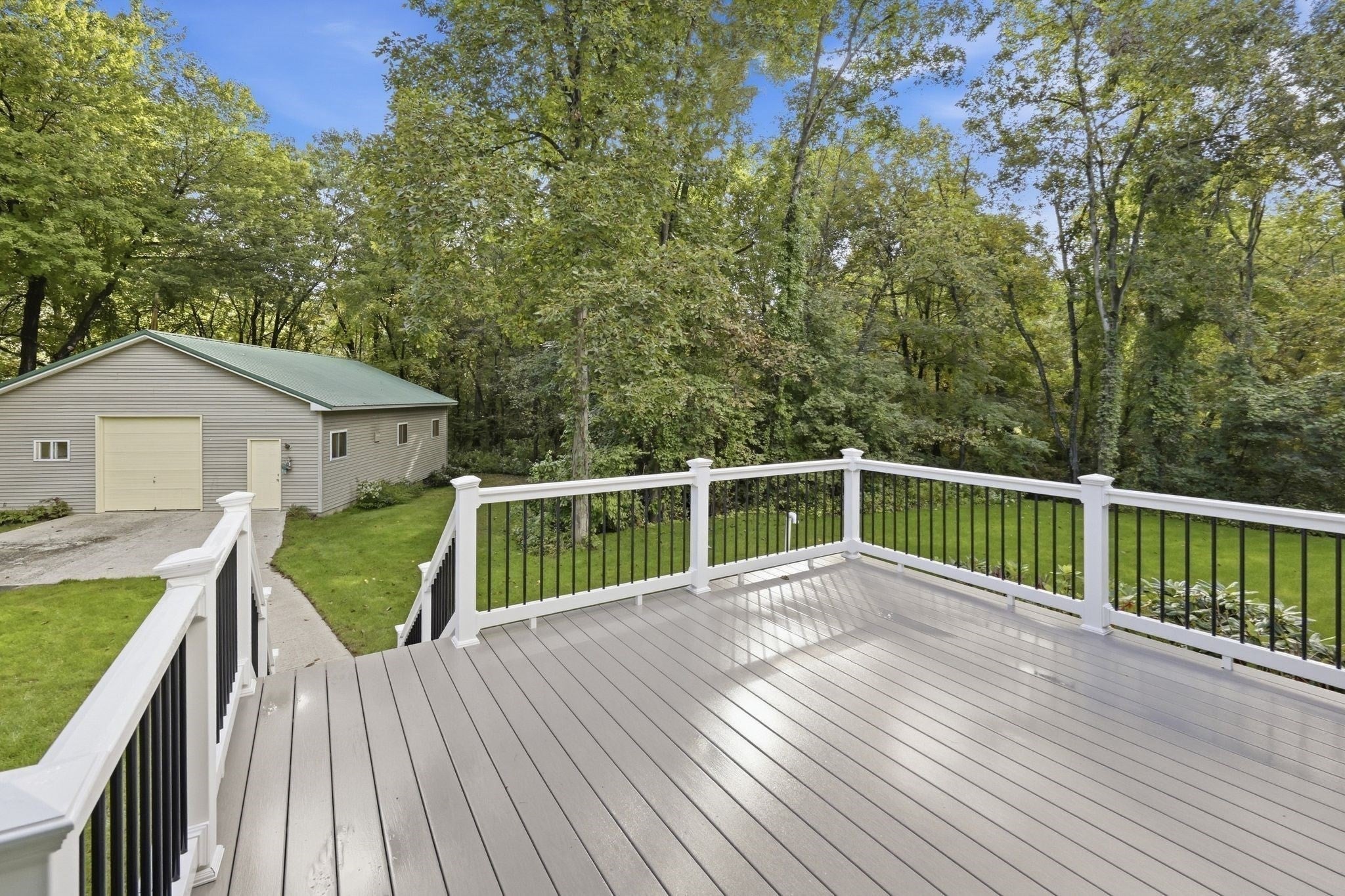 330 Ventura St, Ludlow, MA Photo #31