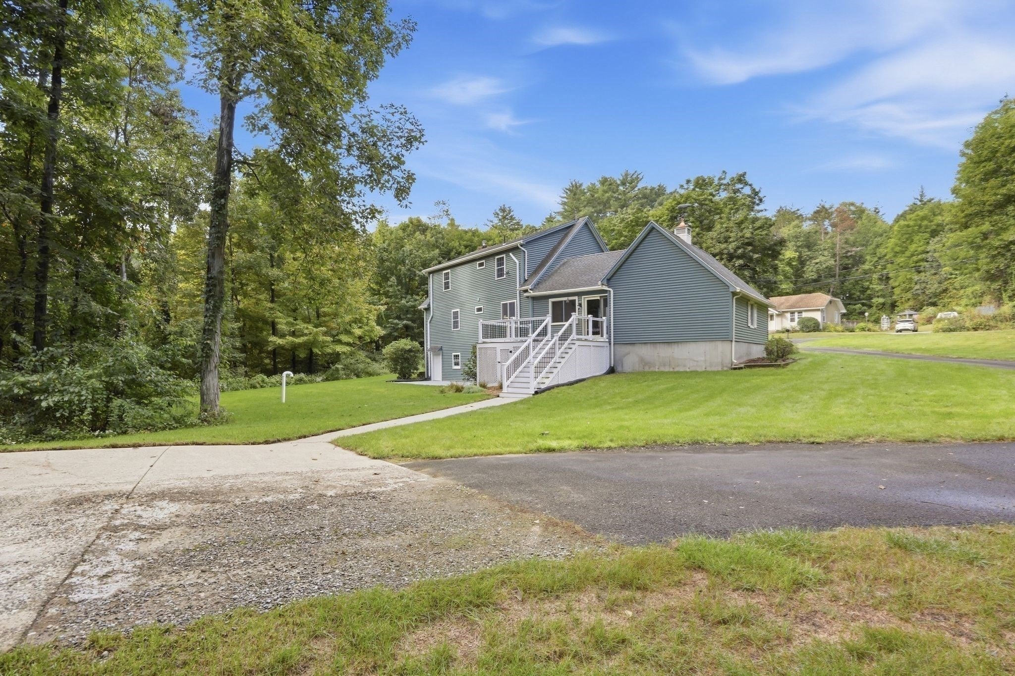 330 Ventura St, Ludlow, MA Photo #36