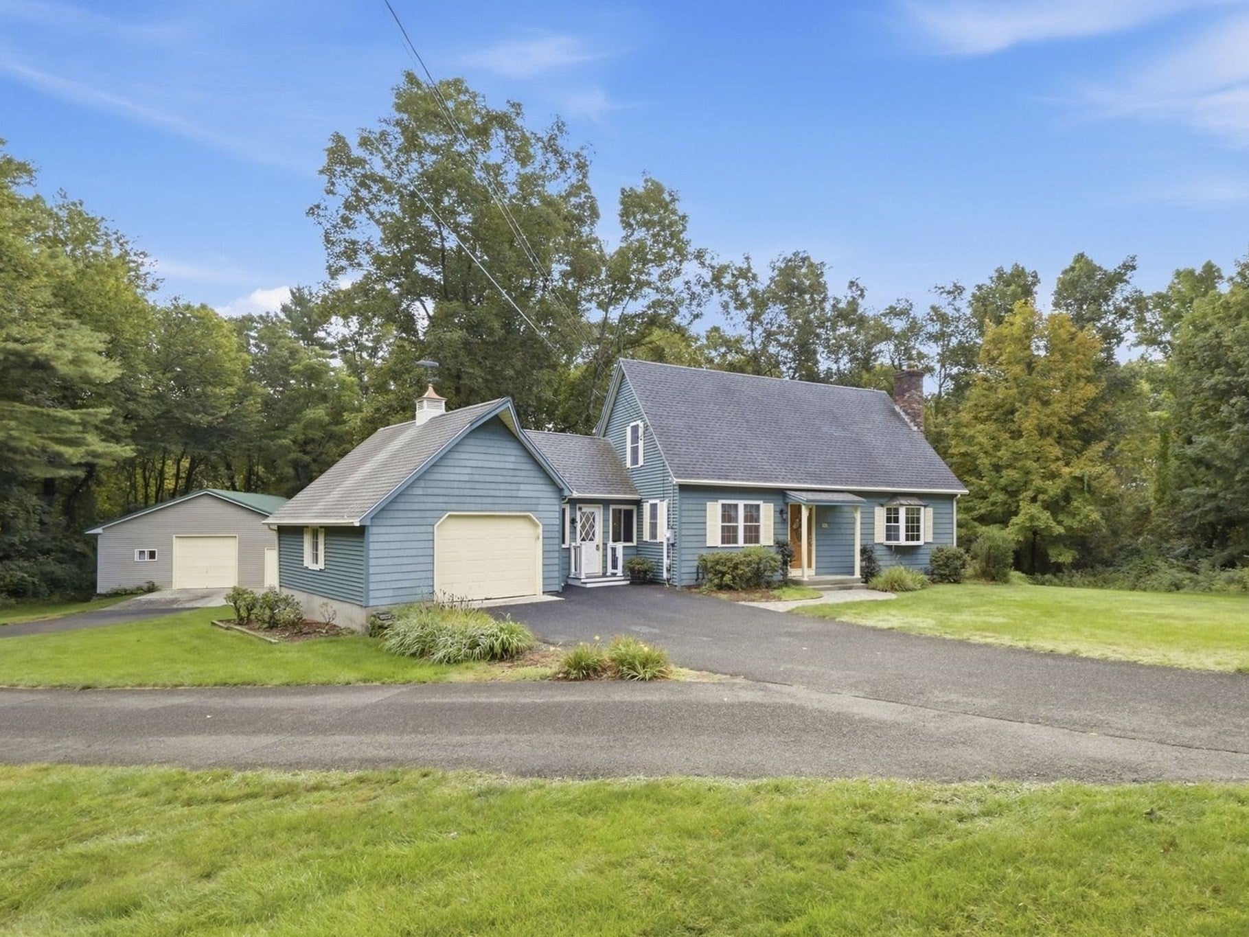 330 Ventura St, Ludlow, MA Photo #2