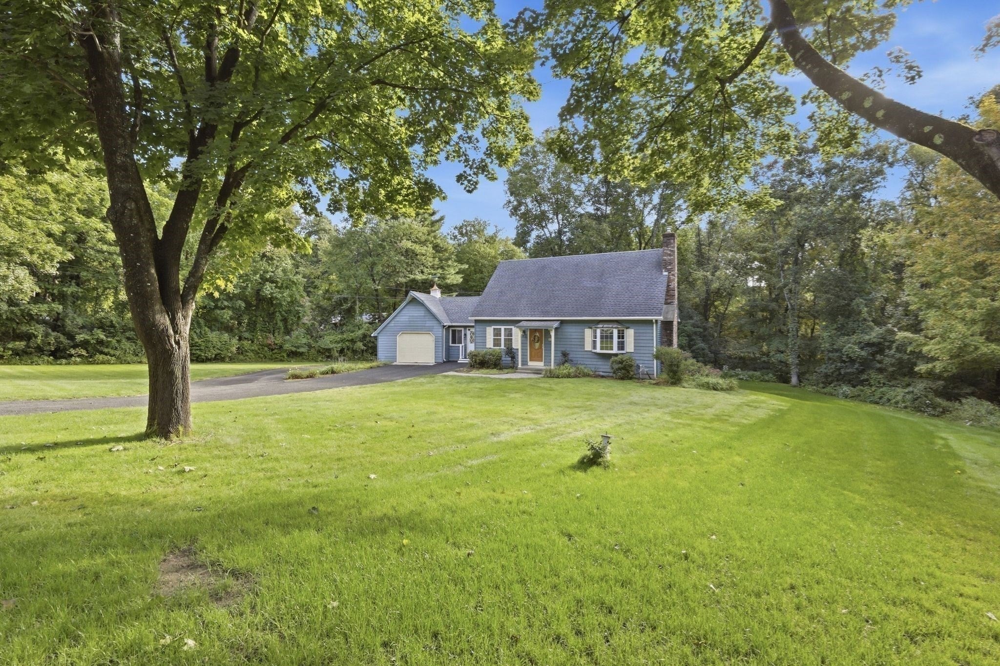 330 Ventura St, Ludlow, MA Photo #41