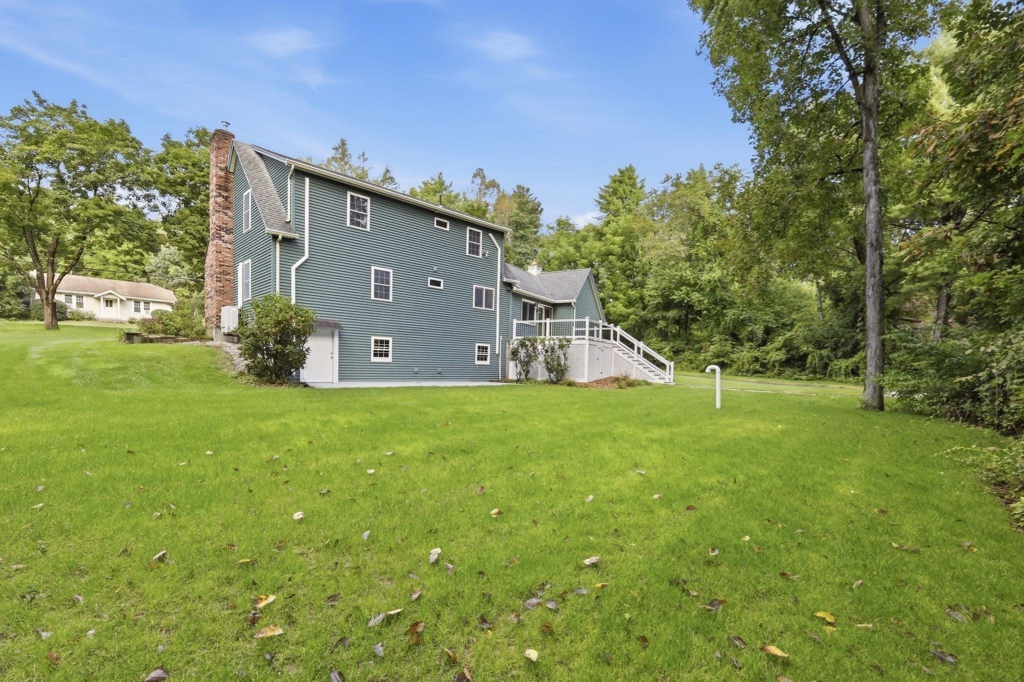 330 Ventura St, Ludlow, MA Photo #33