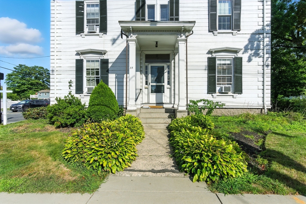 35 Locust St 3