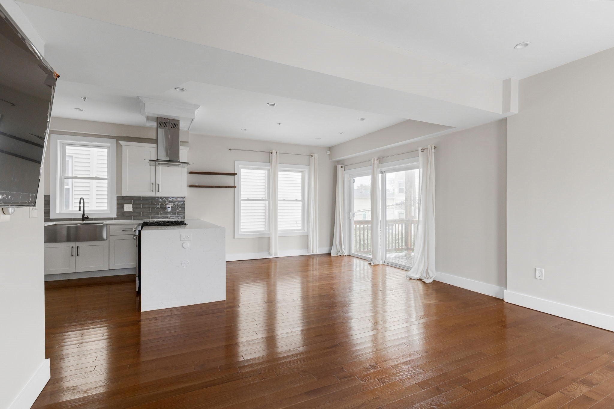 71 Savin St #2, Boston, MA, 71 Savin St #2, Boston, MA Photo #8