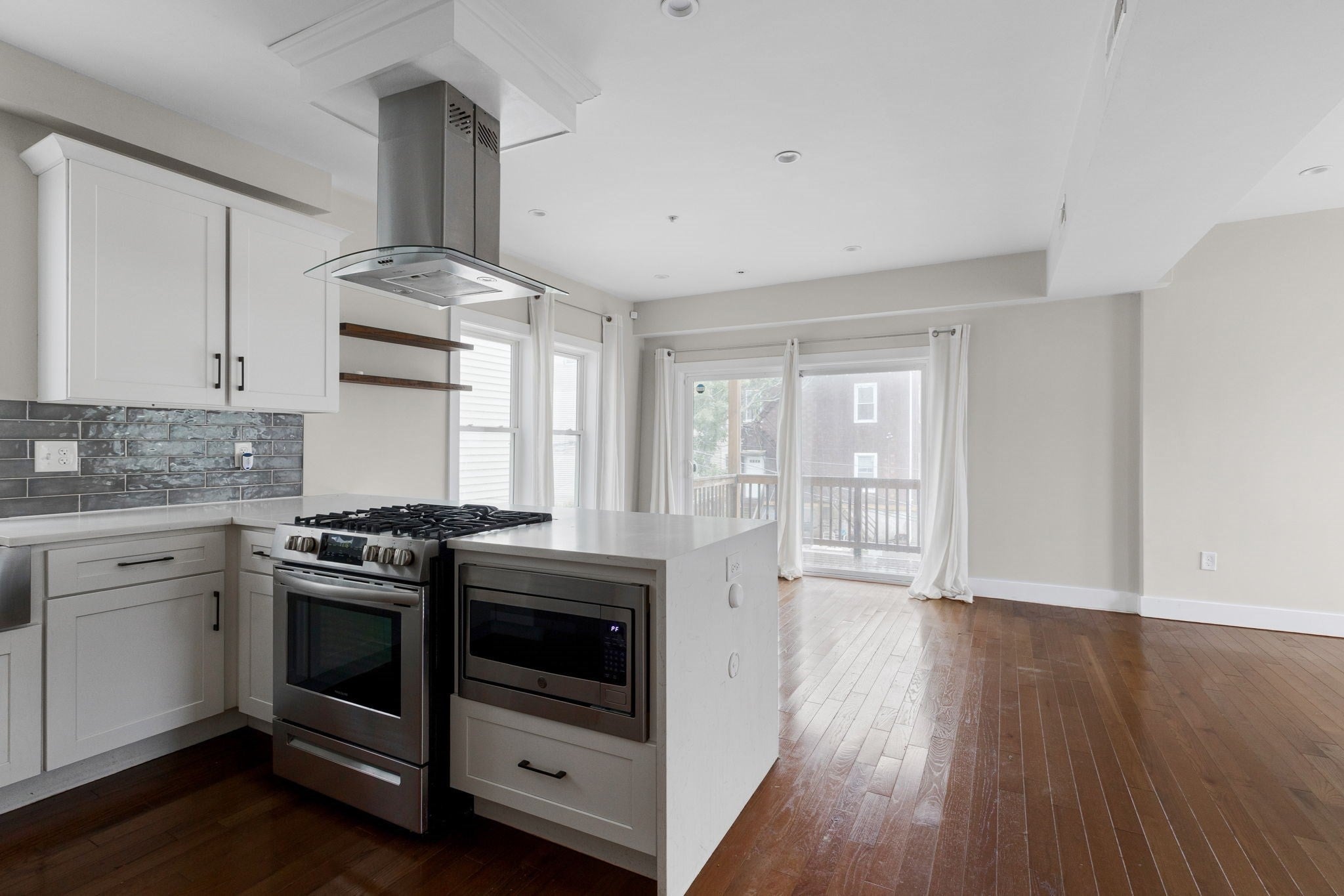 71 Savin St #2, Boston, MA, 71 Savin St #2, Boston, MA Photo #2