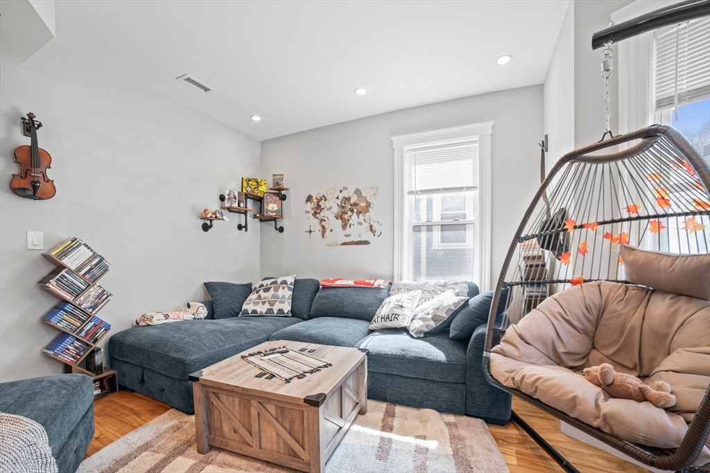 58 Weld Hill Street 2