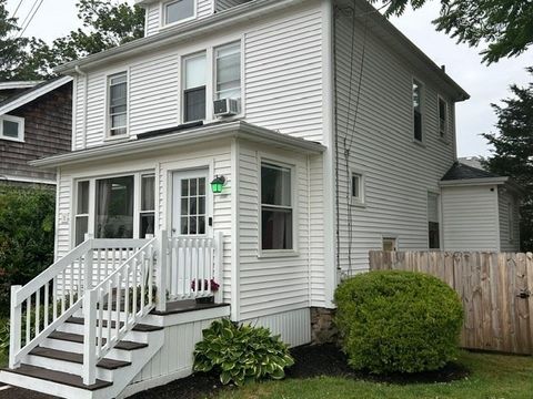 Photo of 18 Ryder St, Dartmouth, MA 02747 (MLS # 73540541)