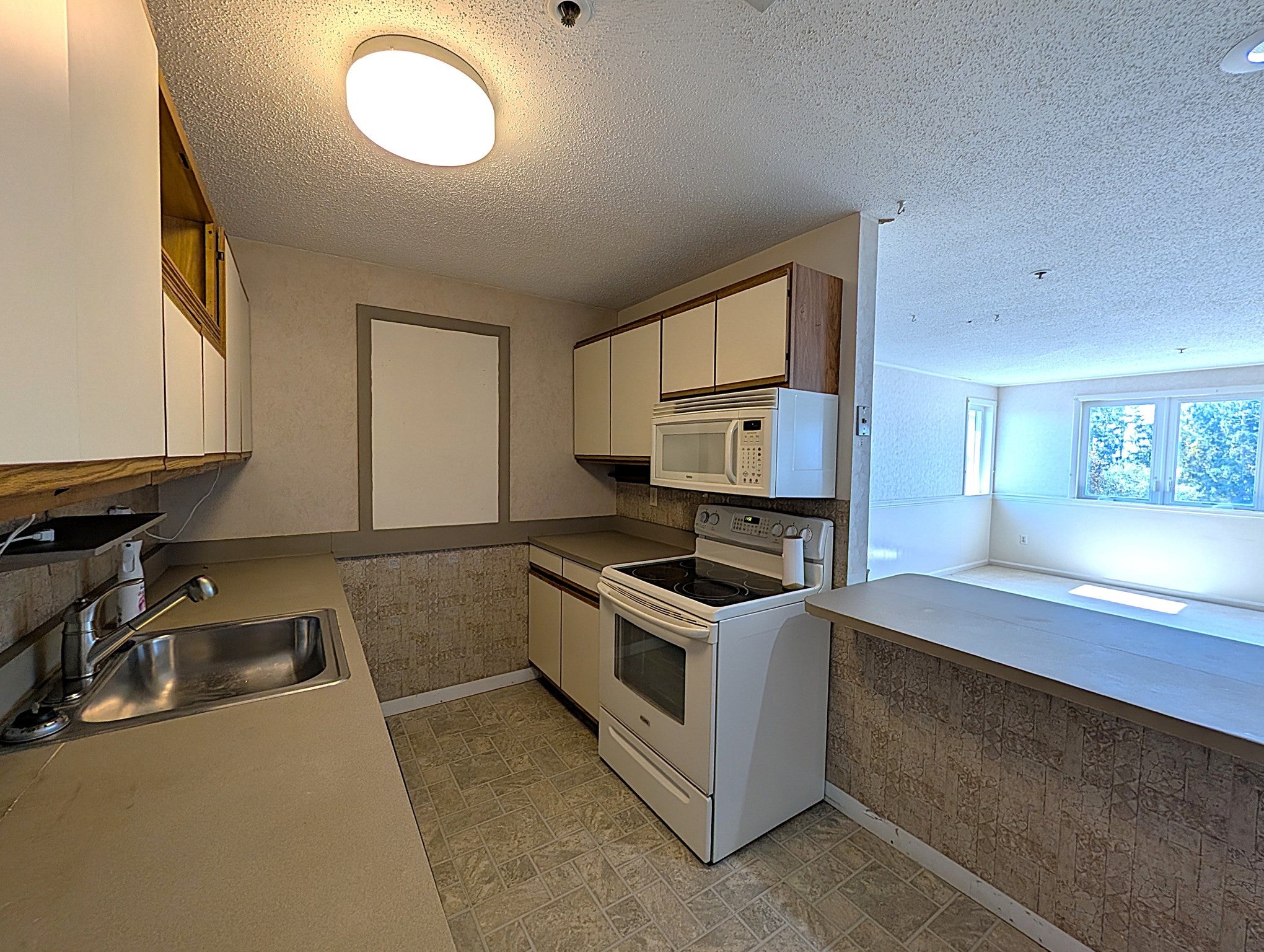 36 Dunham Rd #402, Beverly, MA, 36 Dunham Rd #402, Beverly, MA Photo #9