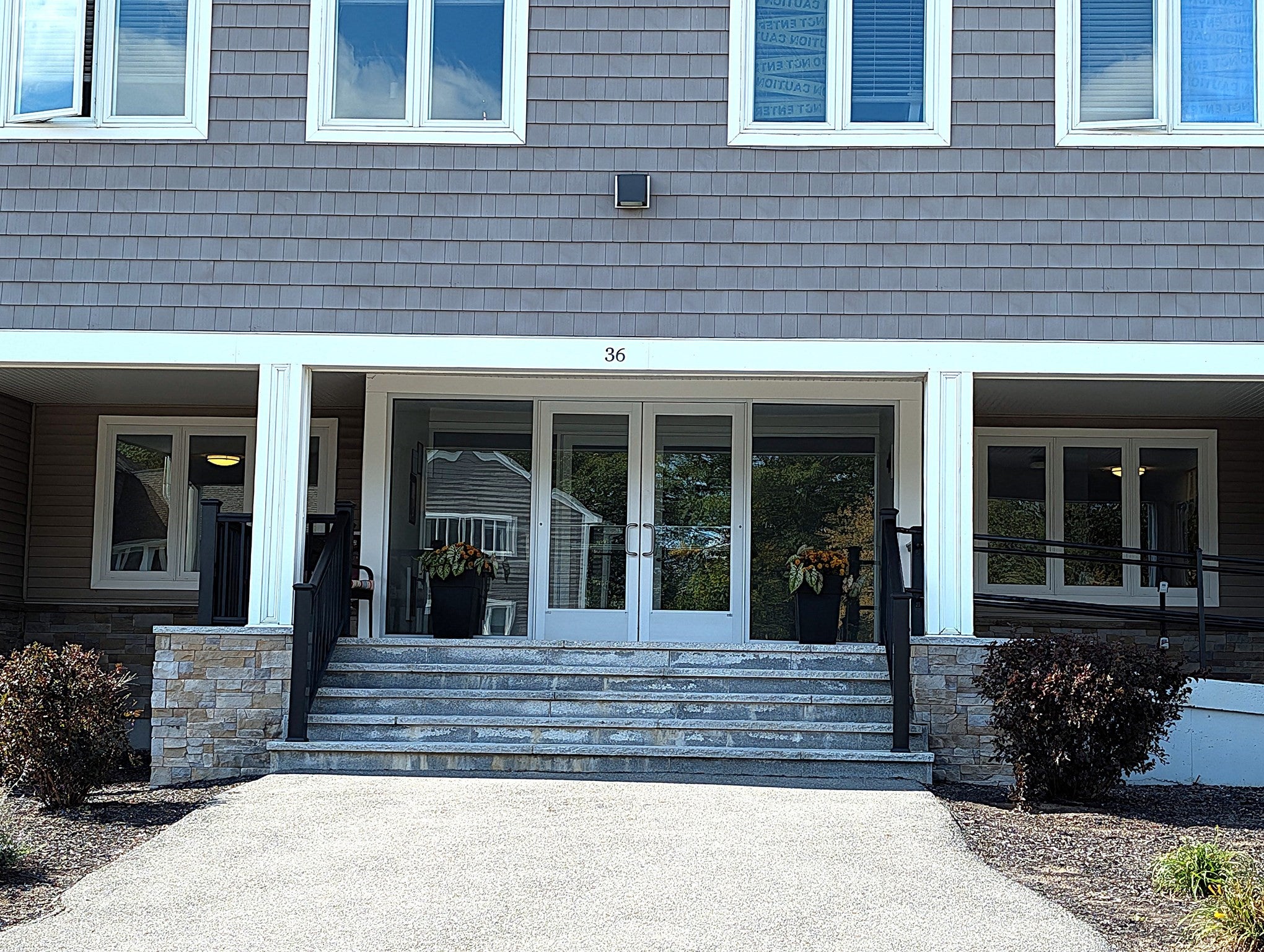 36 Dunham Rd 402