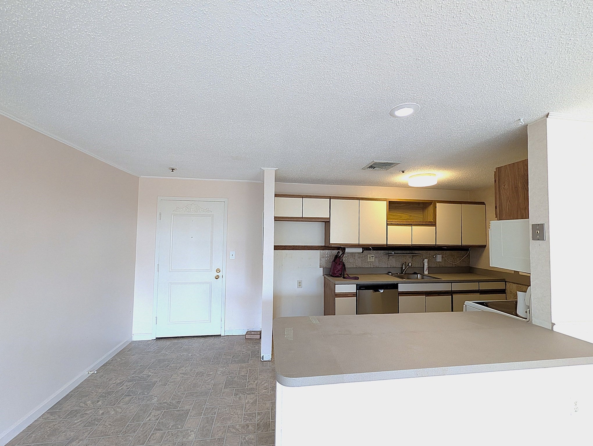 36 Dunham Rd #402, Beverly, MA, 36 Dunham Rd #402, Beverly, MA Photo #26